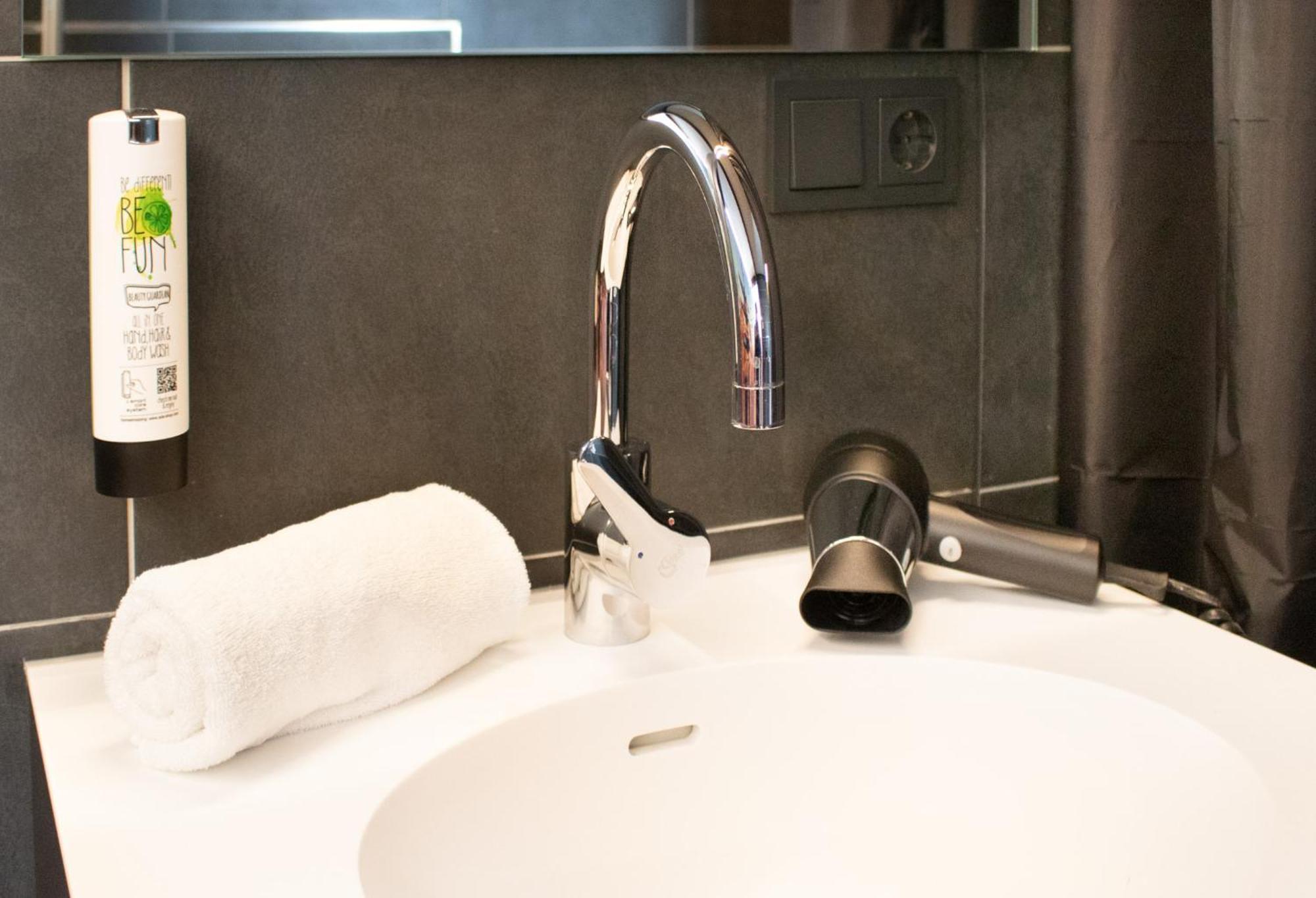 Zor Hotel By Wmm Hotels Zimmern ob Rottweil Esterno foto